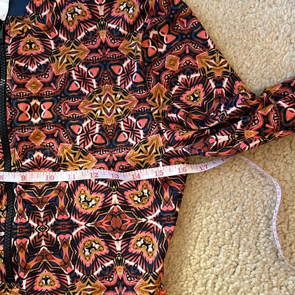 Billabong Sun Tribe Long Sleeve Swimsuit - Picture 9 of 12